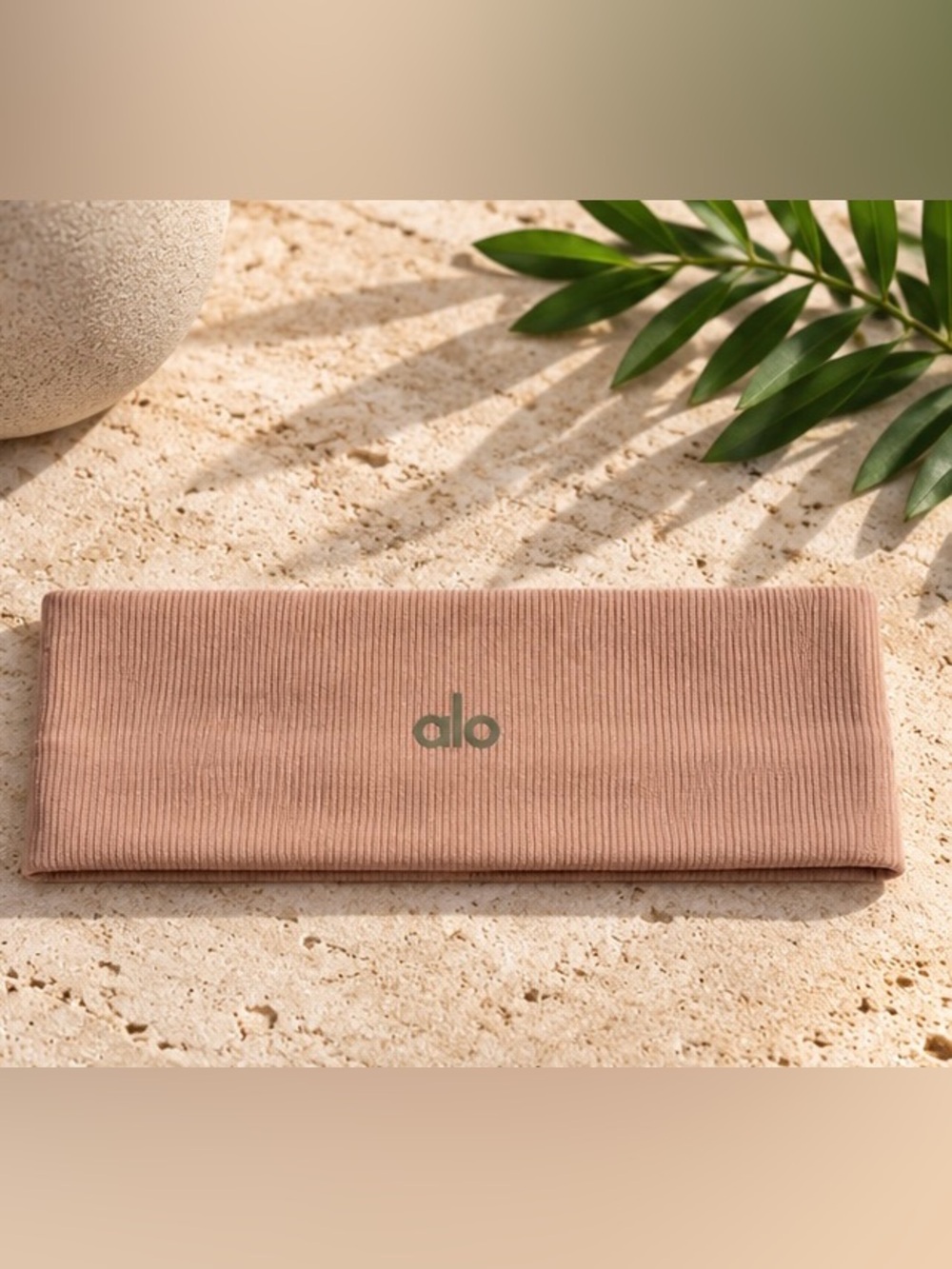 ALO Yoga Ribbed Headband in Dusty Rose